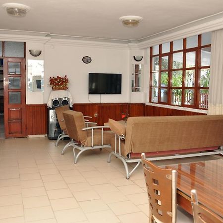 Cemre Otel Анталья Экстерьер фото